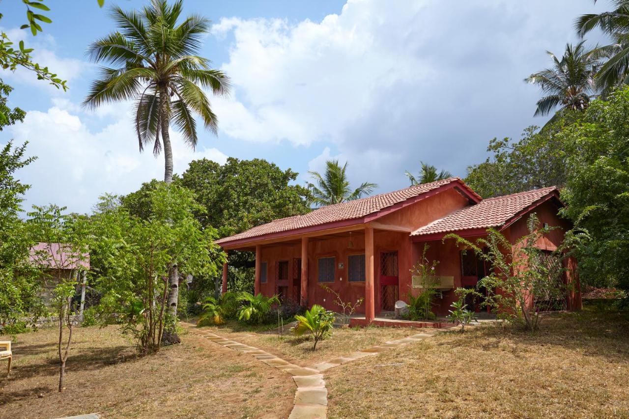 ワタム Mangrove View Bed & Breakfast エクステリア 写真